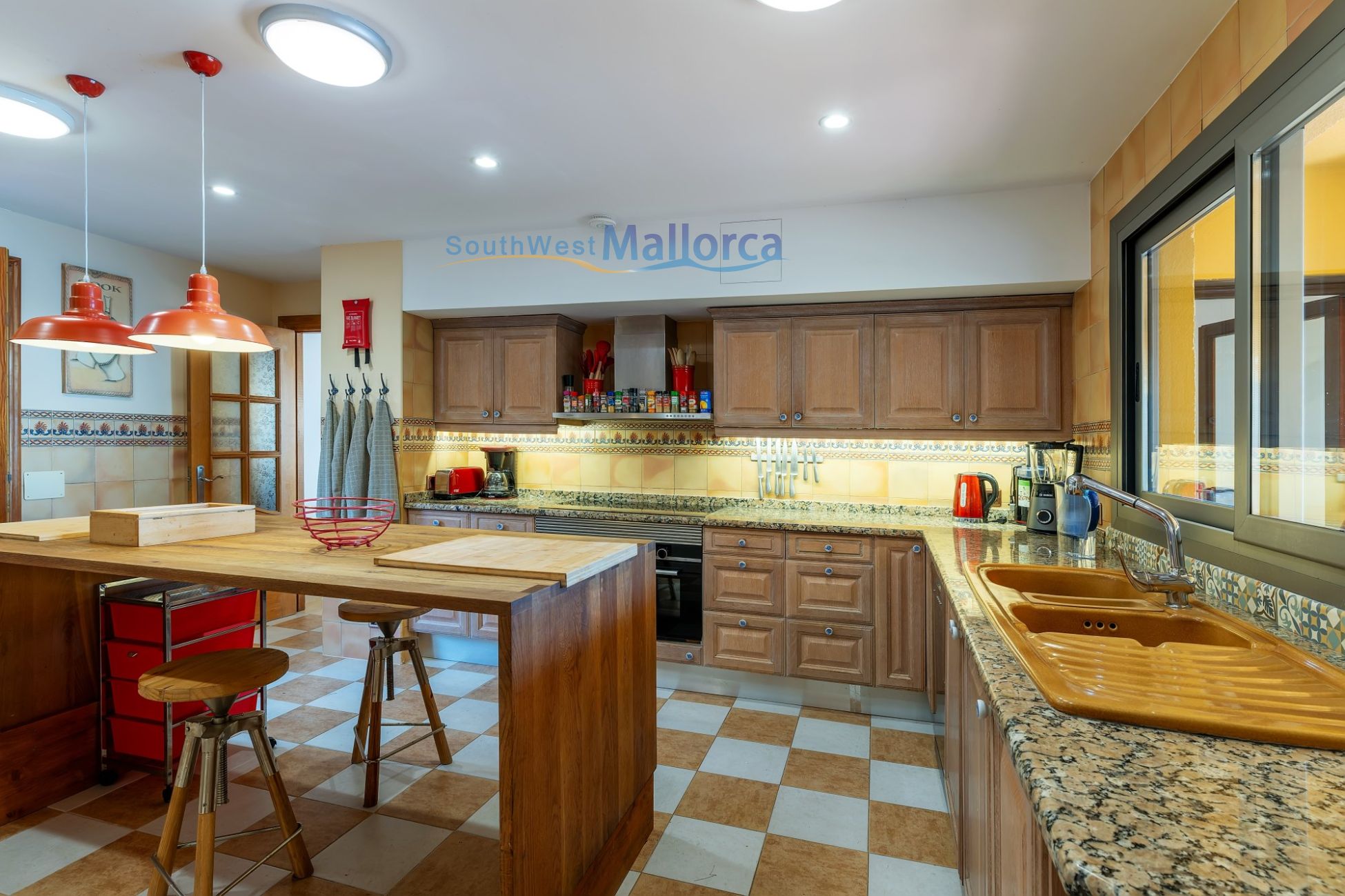 Villa in Mallorca, Cala Vinas, Villa Azure - Kitchen And Utilities