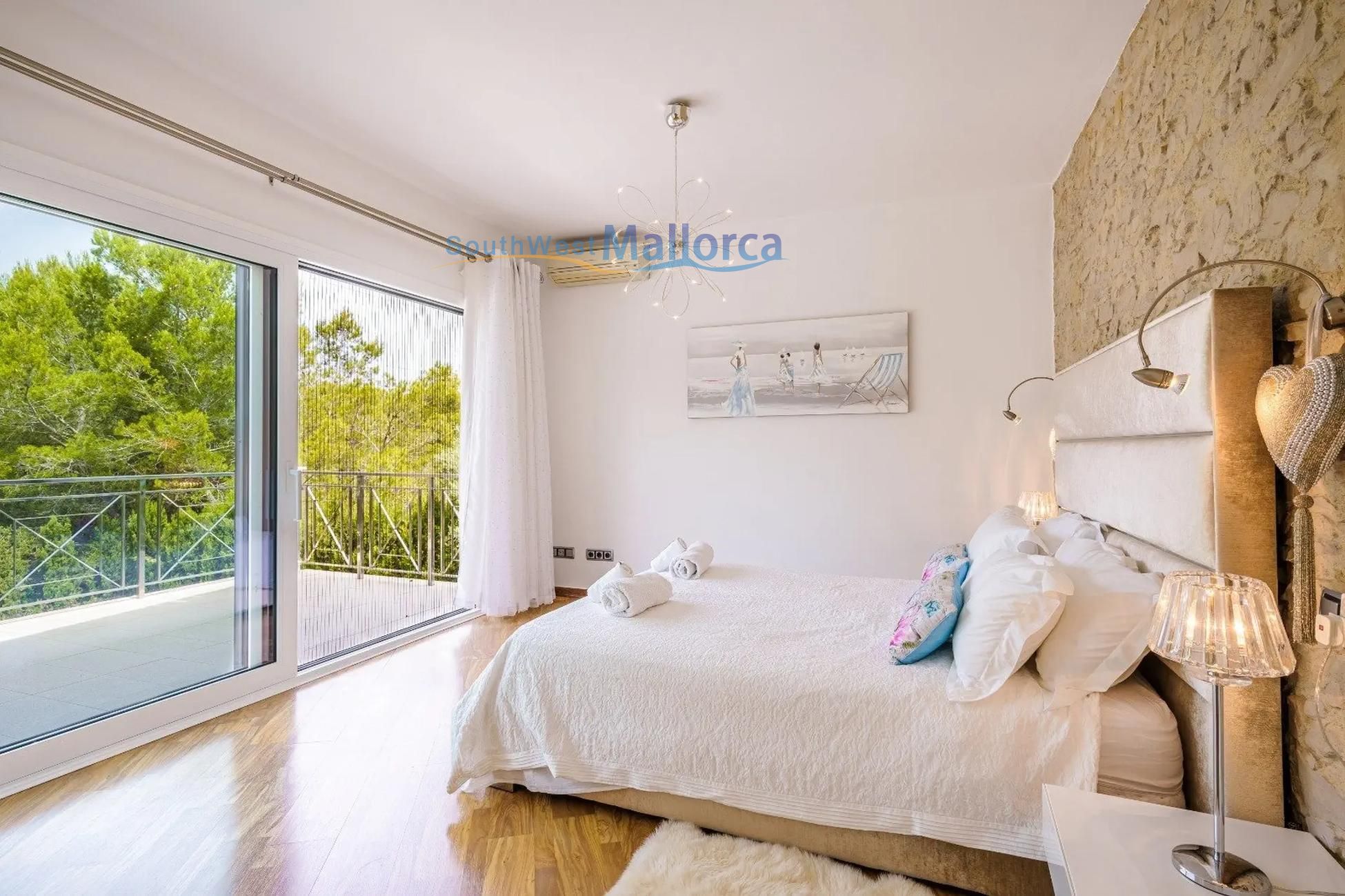 Villa in Mallorca, Santa Ponsa, Villa Rosa - Bedrooms and Bathrooms